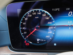 2023款 E 300 L 运动豪华型