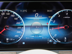 2023款 E 300 L 运动豪华型