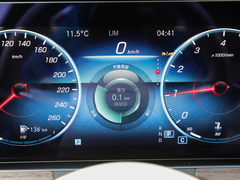 2023款 E 300 L 运动豪华型