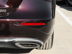 2023款 E 300 L 时尚型