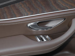 2023款 E 300 L 时尚型