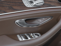 2023款 E 300 L 时尚型