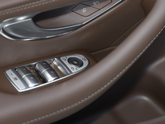 2023款 E 300 L 时尚型