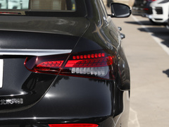 2023款 E 300 L 时尚型