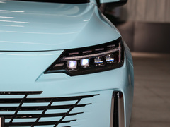 2022款 1.5L PHEV 205KM 智行版Plus