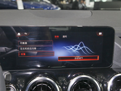 2023款 GLA 200
