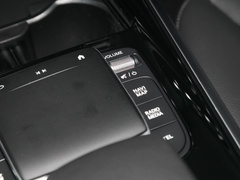 2023款 GLA 200