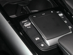 2023款 GLA 200