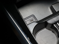 2023款 GLB 200 动感型