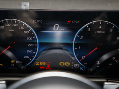 2023款 GLB 200 动感型