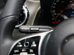2023款 GLB 200 动感型