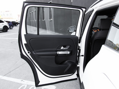 2023款 GLB 220 动感型