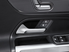 2023款 GLB 220 动感型