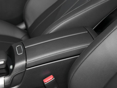 2023款 GLB 220 动感型