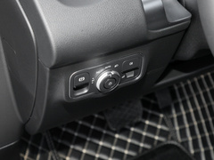 2023款 GLB 220 动感型