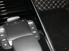 2023款 GLB 220 动感型
