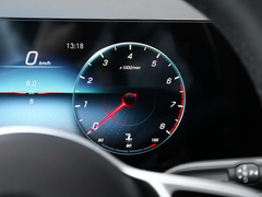 2023款 GLB 220 动感型