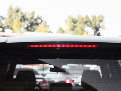 2023款 GLB 220 时尚型