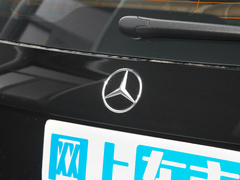 2023款 GLB 220 时尚型