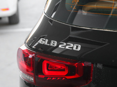 2023款 GLB 220 时尚型