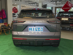 2023款 1.5T DHT闪电02