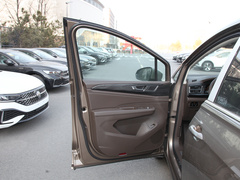 2023款 330TSI 豪华版