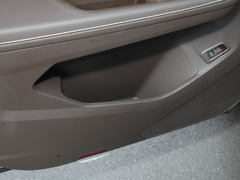 2023款 330TSI 豪华版