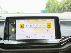 2023款 380TSI 尊贵版