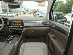 2023款 380TSI 尊贵版
