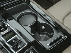 2023款 380TSI 尊贵版