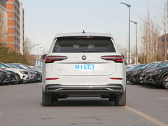 2023款 380TSI 尊贵版