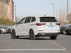2023款 380TSI 尊贵版