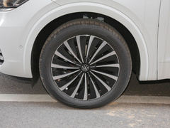 2023款 380TSI 尊贵版