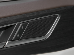2023款 380TSI 尊贵版