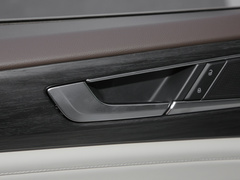 2023款 380TSI 尊贵版