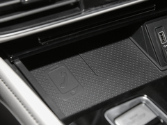 2023款 380TSI 尊贵版