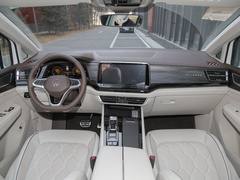 2023款 380TSI 尊贵版