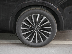 2023款 380TSI 尊贵版