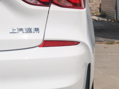 2023款 1.5L 双离合悦享版