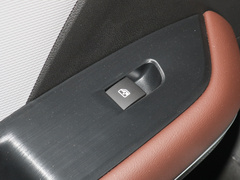 2023款 1.5L 双离合悦享版