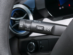 2023款 1.5L 双离合悦享版