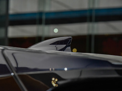 2022款 2.0T 六座四驱豪华120周年限量版