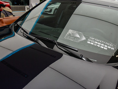 2022款 2.0T 六座四驱豪华120周年限量版