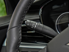 2022款 2.0T 六座四驱豪华120周年限量版