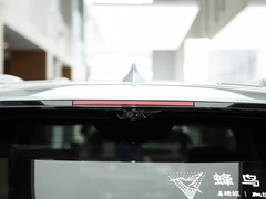 2022款 2.0T 六座四驱豪华120周年限量版