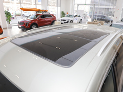 2022款 2.0T 六座四驱尊贵120周年限量版