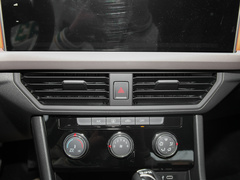 2023款 200TSI DSG悦行版