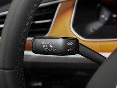 2023款 200TSI DSG悦行版