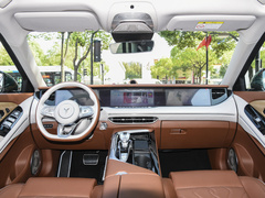 2022款  四驱超长续航纯电版