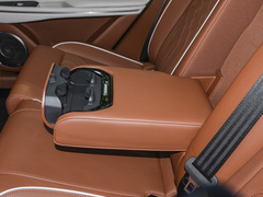 2022款  四驱超长续航纯电版